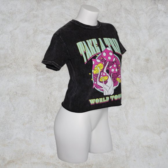 Fifth Sun Take A Trip World Tour 1990 Black T-Shirt Neon Mushroom Design /Cities - Picture 2 of 11
